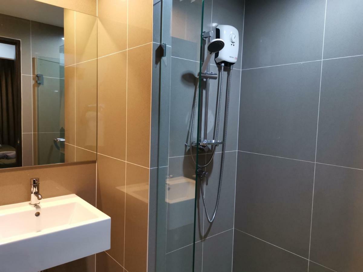 5 Floor - Centrio Condominium In Phuket Town - 30 Mins To Beaches Exterior photo
